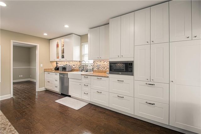 4317 Ironwood Street, Leavenworth, KS 66048