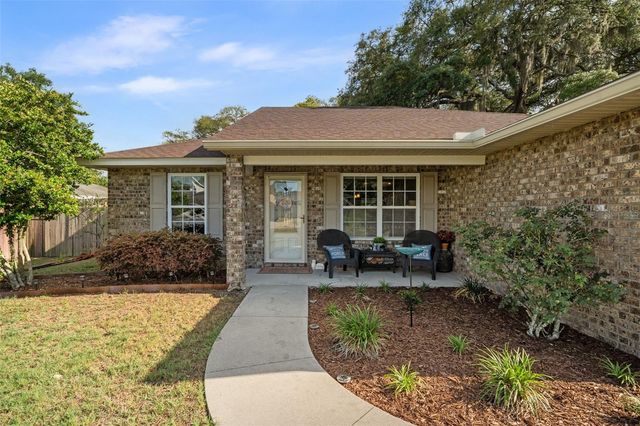 25137 SW 18TH AVENUE, Newberry, FL 32669