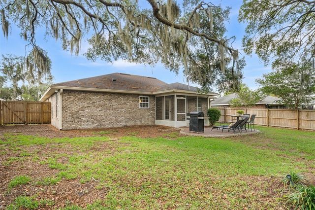 25137 SW 18TH AVENUE, Newberry, FL 32669