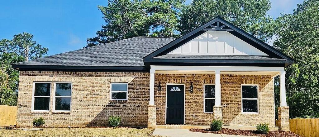 1002 St George Street, Lincolnton, GA 30817