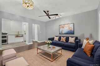 860 Grand Concourse 2N, Bronx, NY 10451