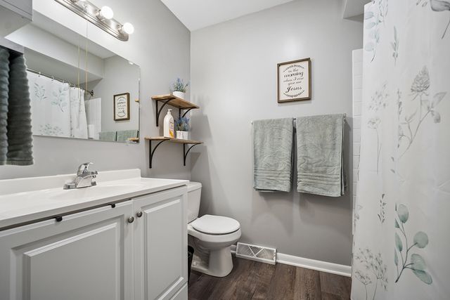 425 Kishwaukee Street, Marengo, IL 60152