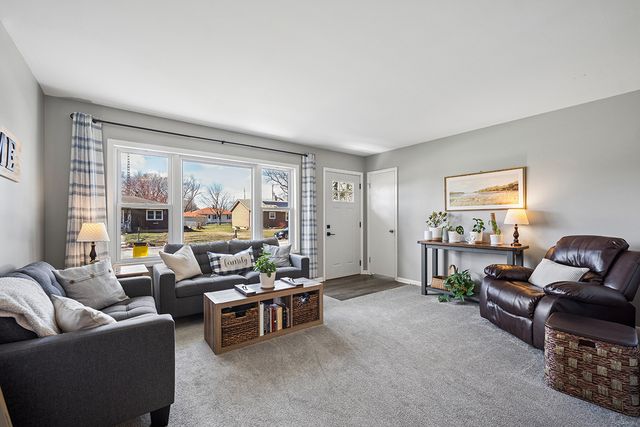 425 Kishwaukee Street, Marengo, IL 60152