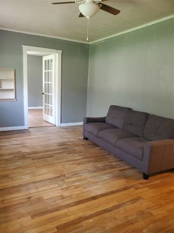 12021 Old Montgomery Road, Willis, TX 77318