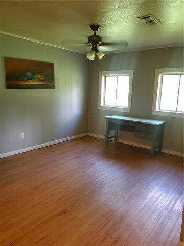 12021 Old Montgomery Road, Willis, TX 77318