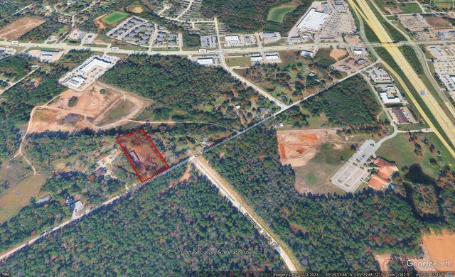 12021 Old Montgomery Road, Willis, TX 77318