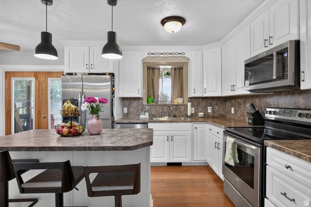 2160 N 520 W, West Bountiful, UT 84087