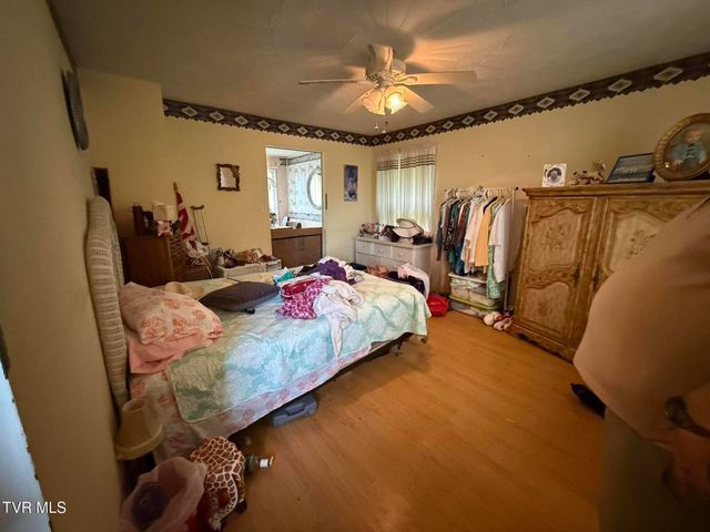 14313 Sandy Ridge Road, Saint Paul, VA 24283