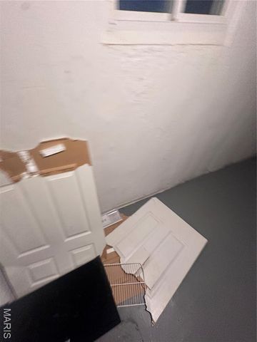 1124 Bakewell Drive, St Louis, MO 63137