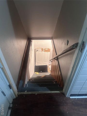 1124 Bakewell Drive, St Louis, MO 63137