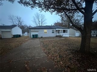 1124 Bakewell Drive, St Louis, MO 63137