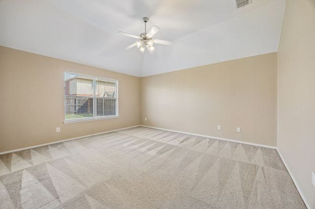 891 Austin Lane, Lavon, TX 75166