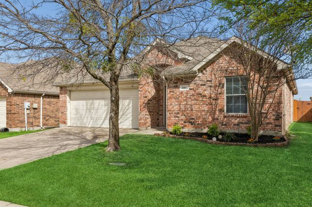 891 Austin Lane, Lavon, TX 75166