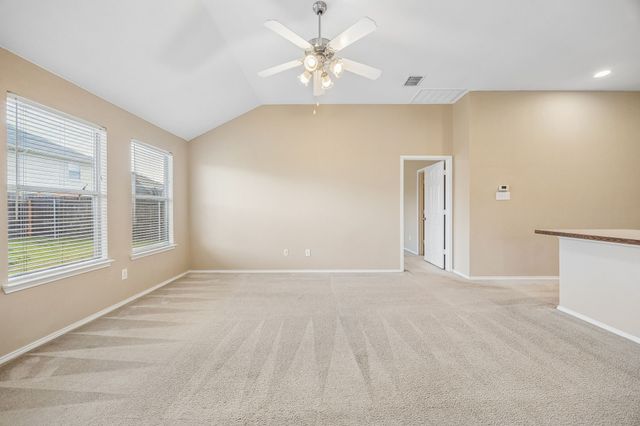 891 Austin Lane, Lavon, TX 75166