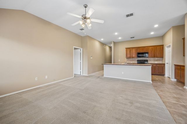 891 Austin Lane, Lavon, TX 75166