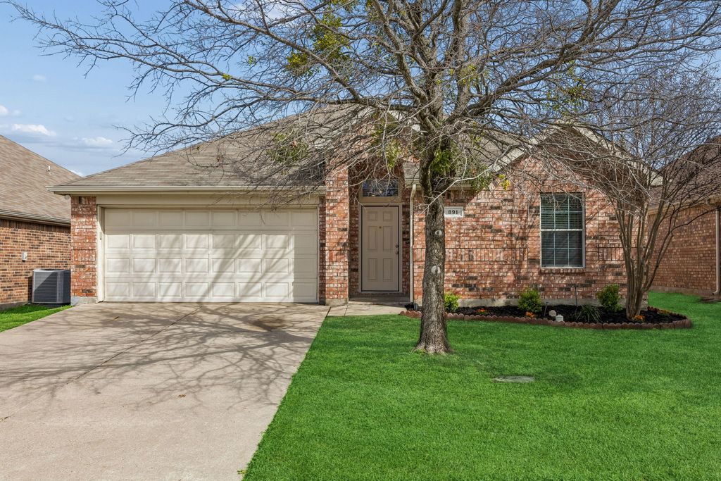 891 Austin Lane, Lavon, TX 75166