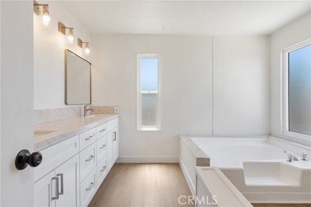 204 N La Paloma Avenue, San Jacinto, CA 92582