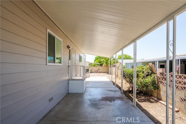 204 N La Paloma Avenue, San Jacinto, CA 92582