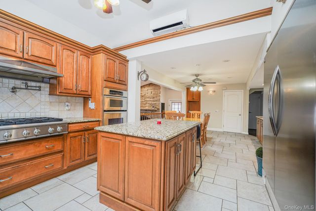 106 Lander Avenue, Staten Island, NY 10314