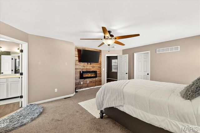 916 Mountain Brook Court, O'fallon, MO 63366