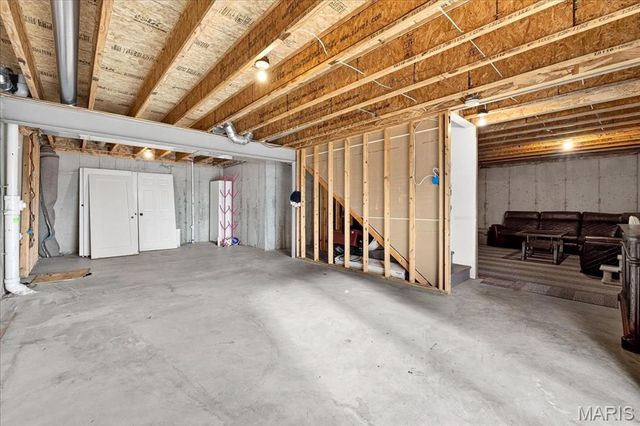 916 Mountain Brook Court, O'fallon, MO 63366