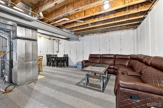 916 Mountain Brook Court, O'fallon, MO 63366