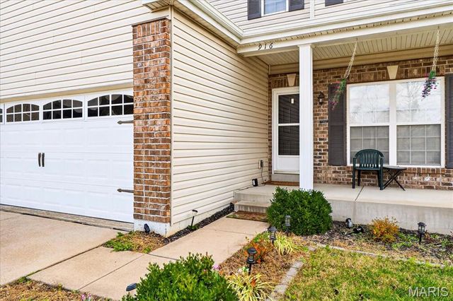 916 Mountain Brook Court, O'fallon, MO 63366