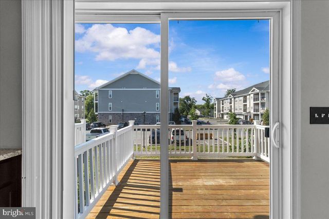 10 ROME WAY, Mount Laurel, NJ 08054