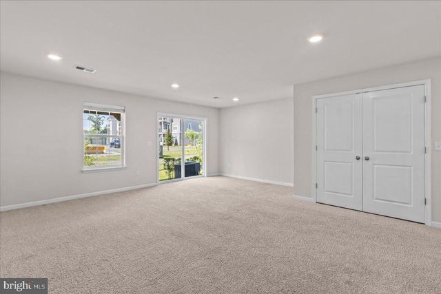 10 ROME WAY, Mount Laurel, NJ 08054