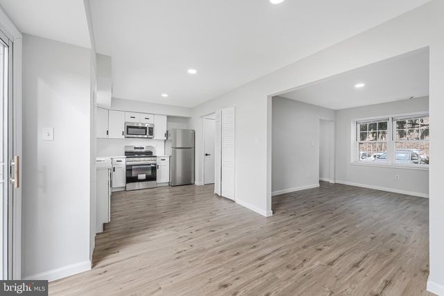 920 WINDSOR CT, Sterling, VA 20164