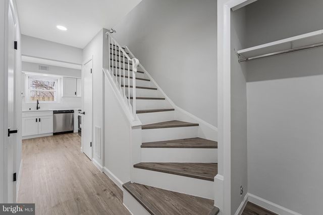 920 WINDSOR CT, Sterling, VA 20164