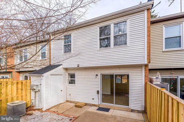 920 WINDSOR CT, Sterling, VA 20164