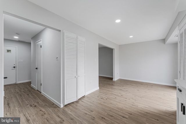 920 WINDSOR CT, Sterling, VA 20164