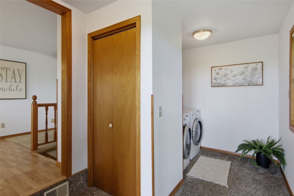 Image 22 of property listing at 15496 93rd Avenue, Chippewa Falls, WI 54729