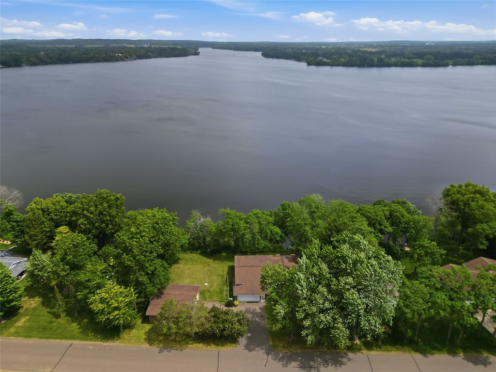 Image 38 of property listing at 15496 93rd Avenue, Chippewa Falls, WI 54729