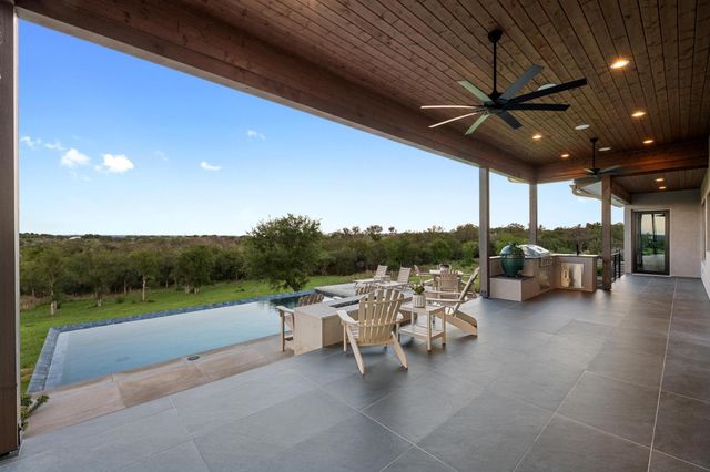 111 Rock N Robyn Trail, Horseshoe Bay, TX 78657