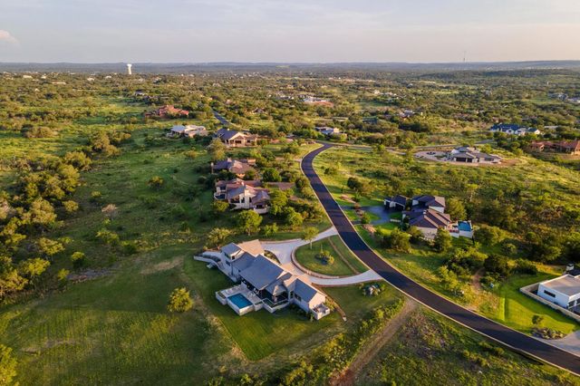 111 Rock N Robyn Trail, Horseshoe Bay, TX 78657