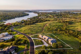111 Rock N Robyn Trail, Horseshoe Bay, TX 78657