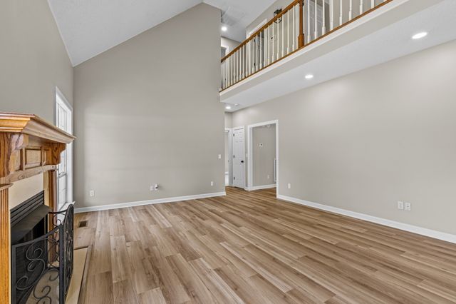 203 Huntington Pl, Tullahoma, TN 37388