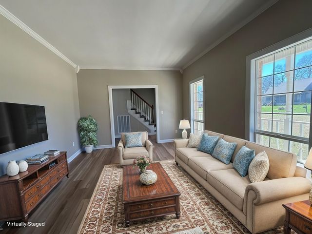 203 Huntington Pl, Tullahoma, TN 37388