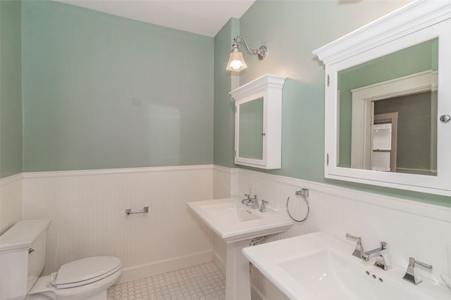 2209 6th Avenue, Fort Worth, TX 76110