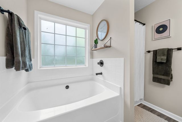 1092 Bobcat Dr, Clarksville, TN 37042