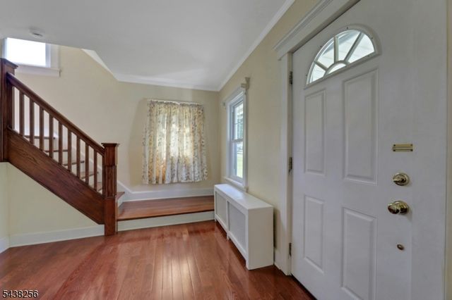 69 Highland Ave, Midland Park Boro, NJ 07432