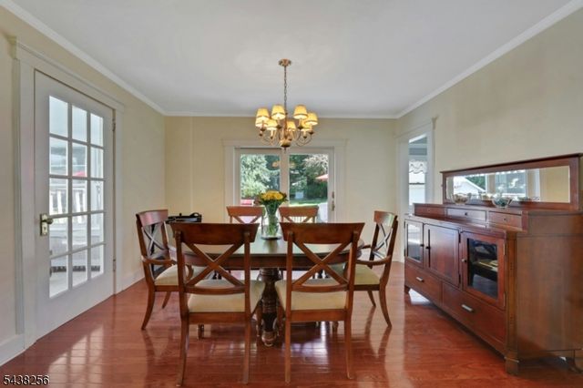 69 Highland Ave, Midland Park Boro, NJ 07432