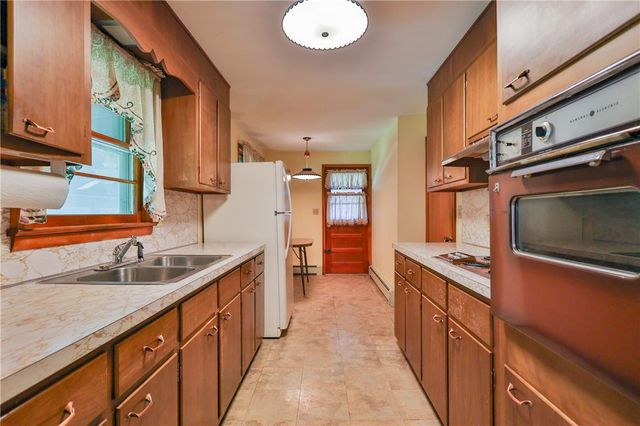 2004 Richmond Road, Easton, PA 18040