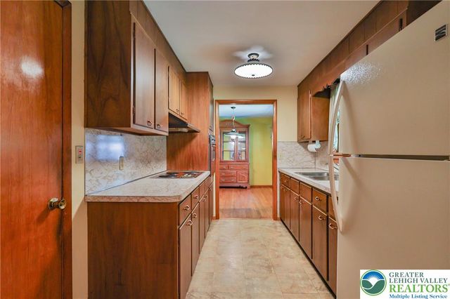 2004 Richmond Road, Easton, PA 18040