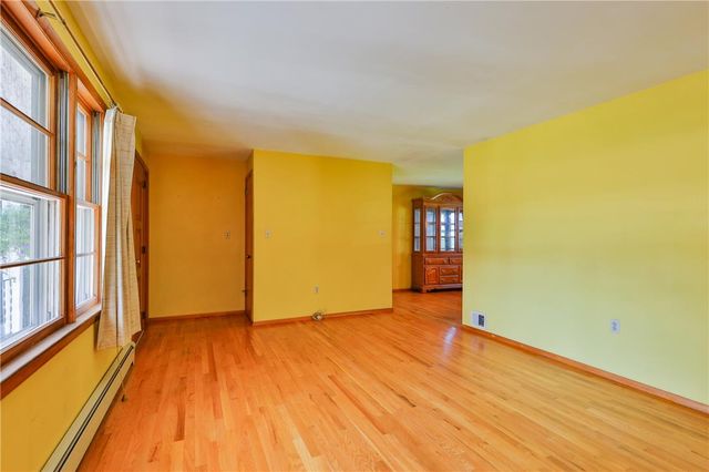 2004 Richmond Road, Easton, PA 18040