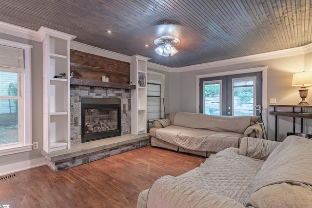 505 Hunters Hill Road, Simpsonville, SC 29680