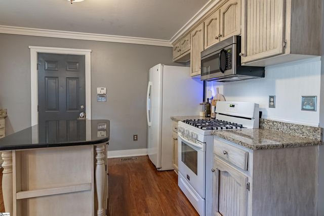 505 Hunters Hill Road, Simpsonville, SC 29680