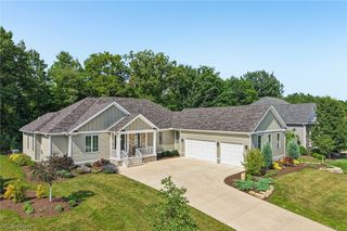 6856 Kyle Ridge Pointe, Canfield, OH 44406